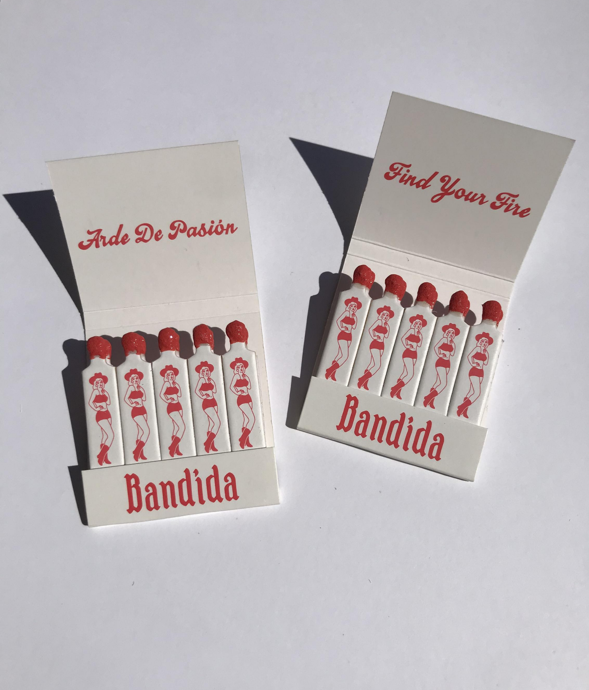 Perfect Match Matchbook Set