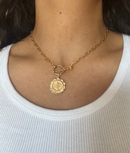 Load image into Gallery viewer, DIVINA NECKLACE