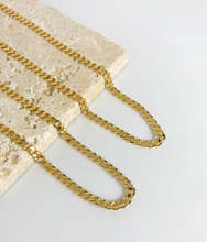Load image into Gallery viewer, CUBAN LINK CHAIN NECKLACE | 4MM