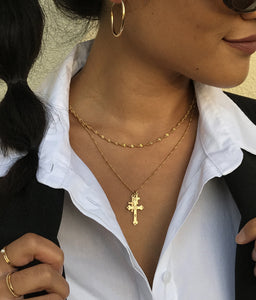 TRES CRUCES NECKLACE