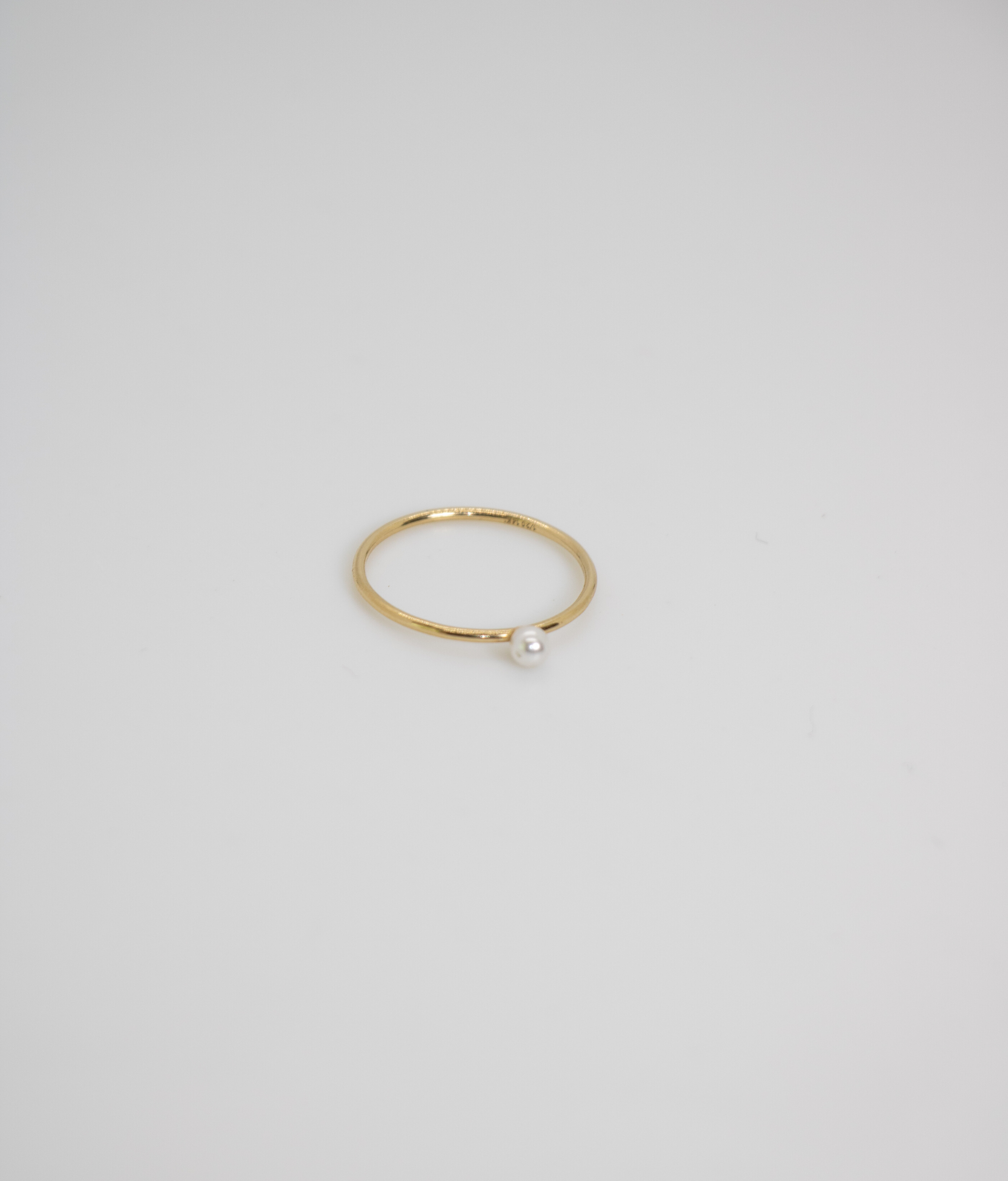 Perlita Stacking Ring