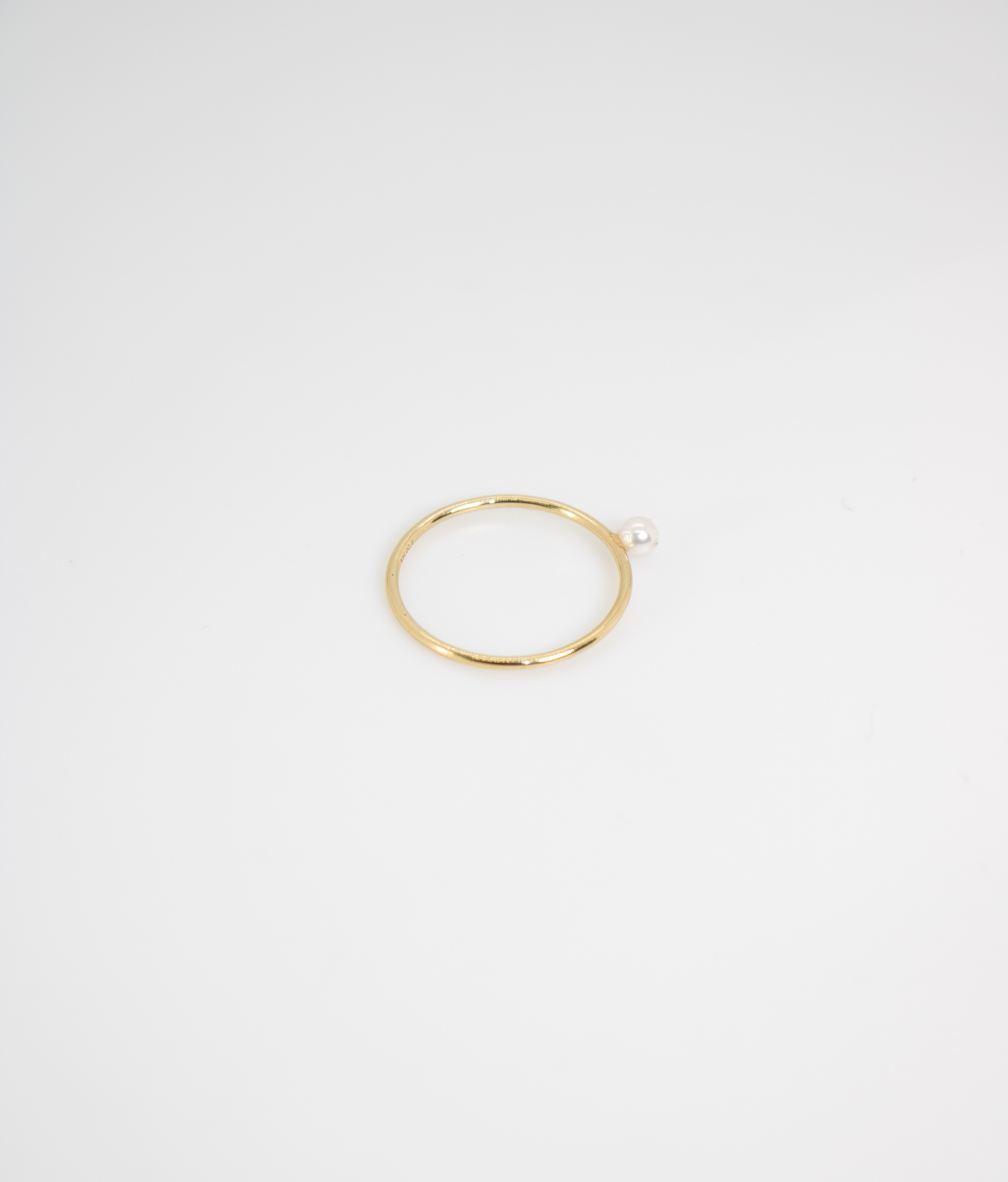 Perlita Stacking Ring